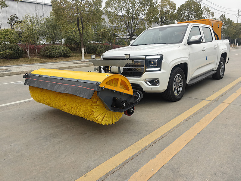 HLW5030TCXJX6型除雪车