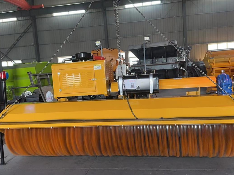 自带动力3米2除雪滚